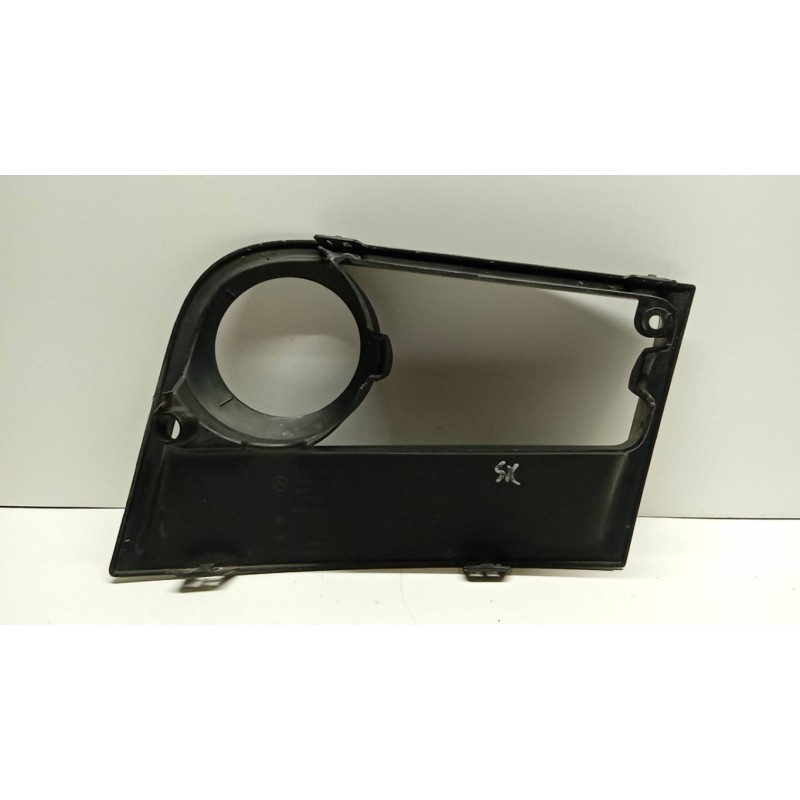 MERCEDES-BENZ truck GRIGLIA PARAURTI ANT.SX MERCEDES-BENZ truck Actros euro 6 2014>2021 usato