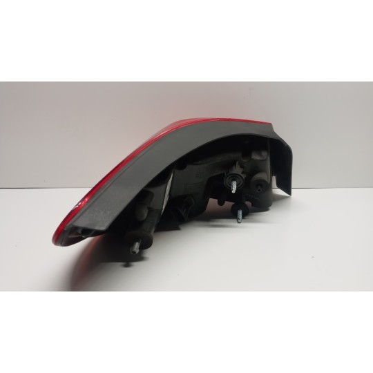 FARO POST ESTERNO LED DESTRO LANCIA Flavia 2012>2015 usato