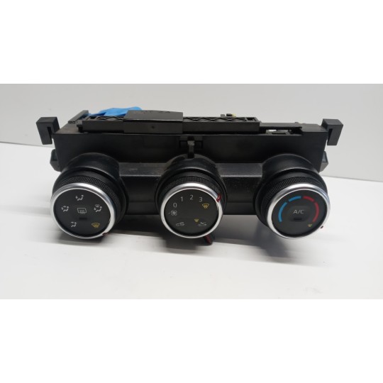 AC CONTROL UNIT DACIA Duster 2018> 2021 used