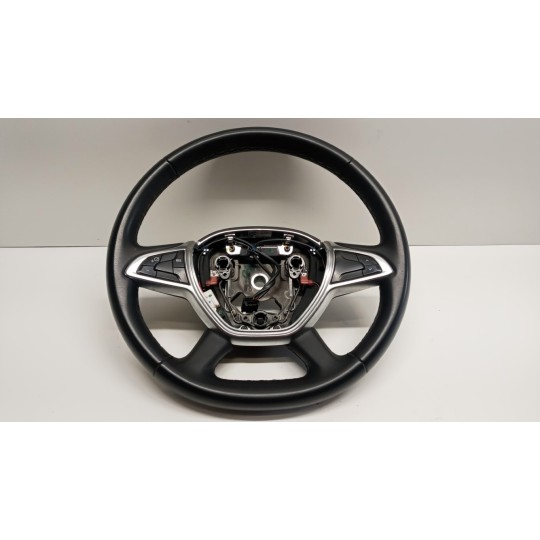VOLANTE DACIA Duster 2018> 2021 usato
