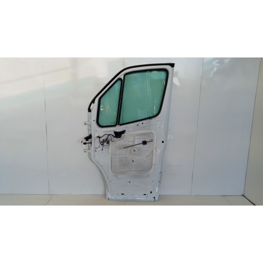 PORTA ANTERIORE DESTRA MERCEDES-BENZ van Sprinter 2019> usato