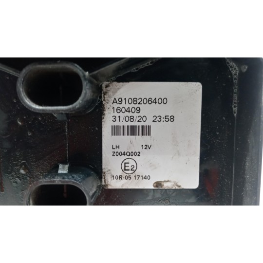 FARO POST ESTERNO LED SINISTRO MERCEDES-BENZ van Sprinter 2019> usato