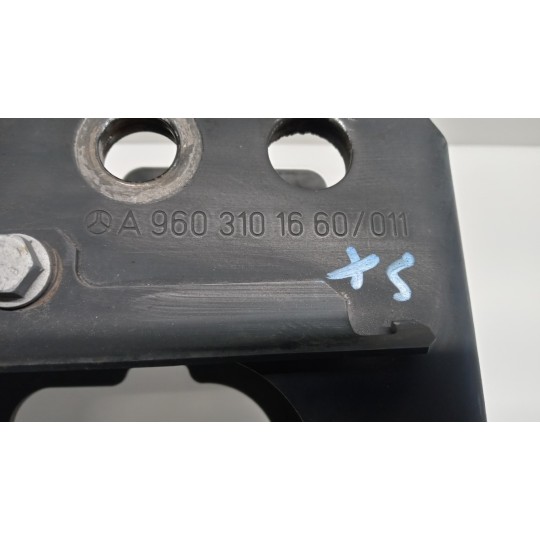 SUPPORTO CABINA MERCEDES-BENZ truck Actros euro 6 2014>2021 usato