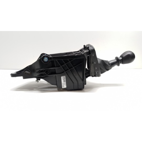 LEVER VOLKSWAGEN van Crafter 2017> used