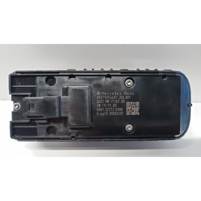 MERCEDES-BENZ van INTERRUTTORI E PULSANTI ALZAVETRI MERCEDES-BENZ van Sprinter 2019> usato