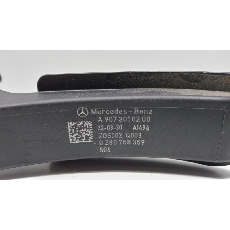 MERCEDES-BENZ van ELETRONIC THROTTLE PEDAL  MERCEDES-BENZ van Sprinter 2019> used