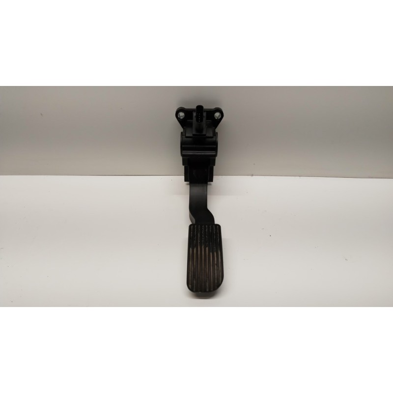 MERCEDES-BENZ van ELETRONIC THROTTLE PEDAL  MERCEDES-BENZ van Sprinter 2019> used