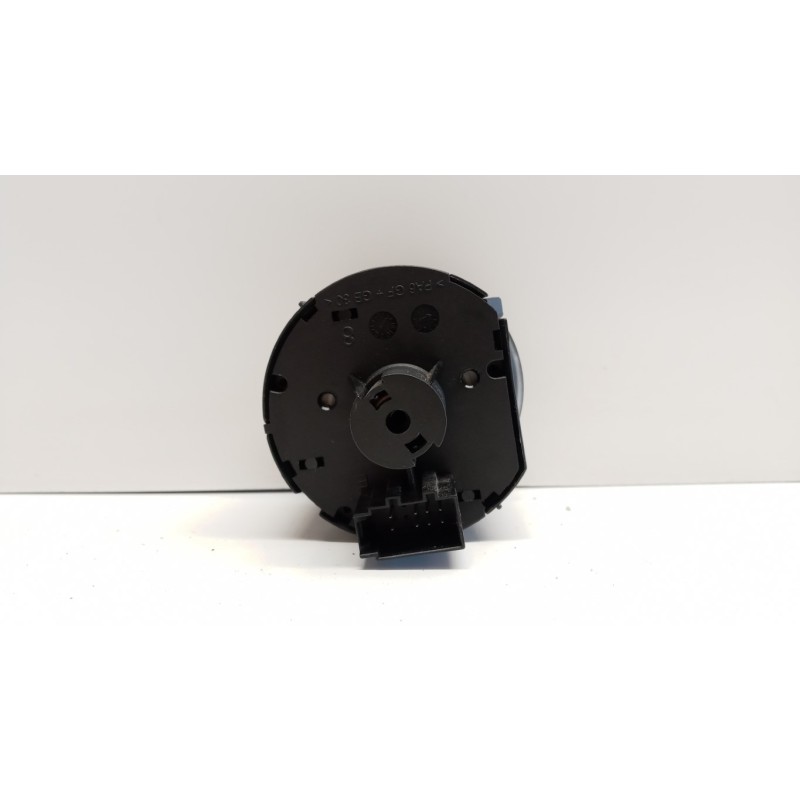 VOLKSWAGEN van BLOCK LOGHTS  VOLKSWAGEN van Crafter 2017> used