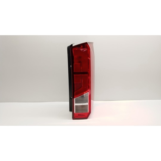 RIGHT REAR LIGHT VOLKSWAGEN van Crafter 2017> used