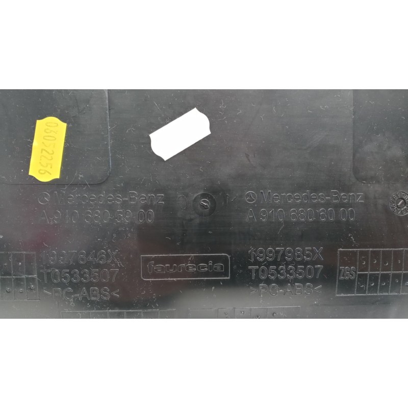 MERCEDES-BENZ van CASSETTO PORTA OGGETTI MERCEDES-BENZ van Sprinter 2019> usato