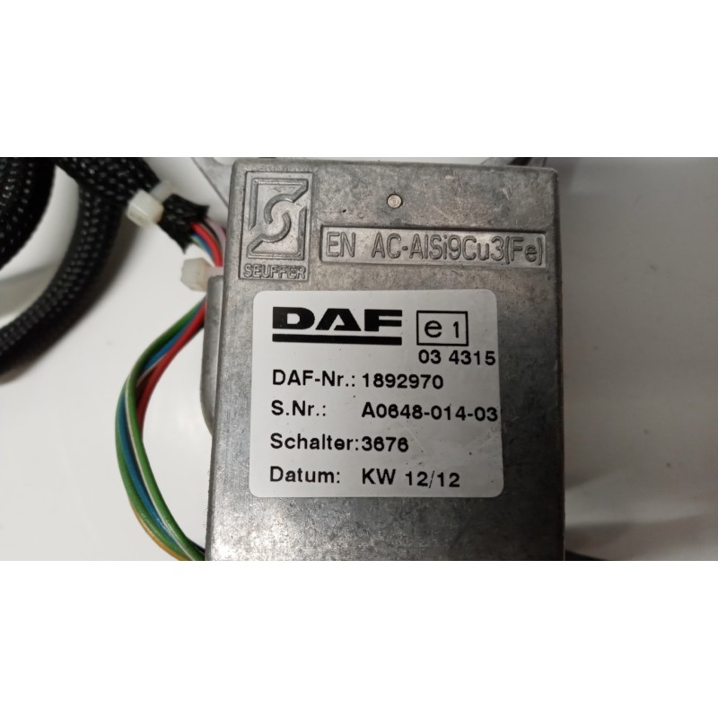 DAF VARIOUS SWITCHES AND BUTTONS C  DAF XF105 used