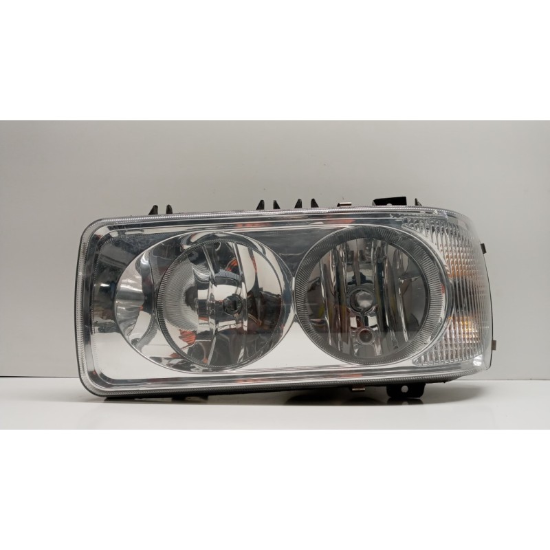 DAF FARO ANTERIORE SINISTRO DAF XF105 usato