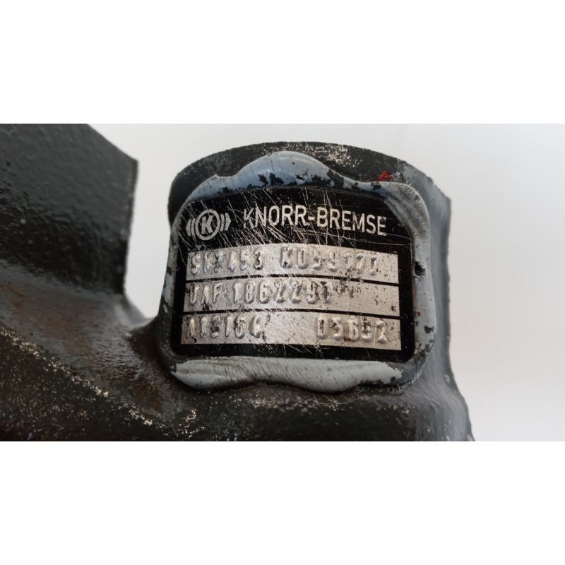 DAF LEFT FRONT CALIPER BRAKE DAF XF105 used