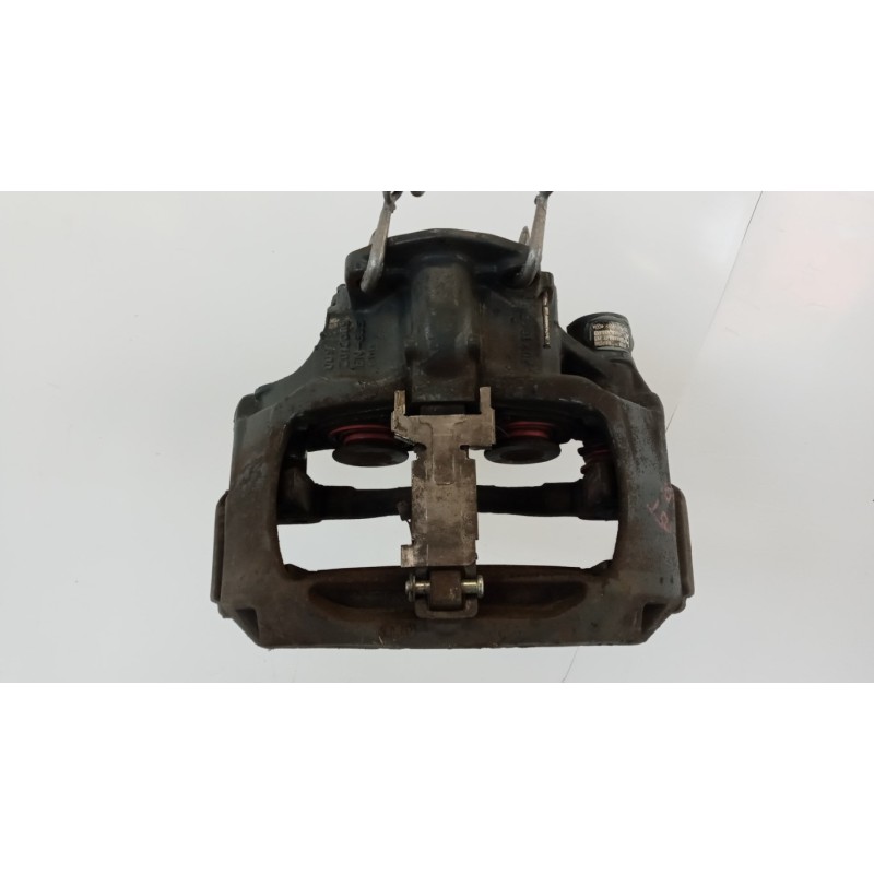 DAF PINZA POSTERIORE DESTRA DAF XF105 usato