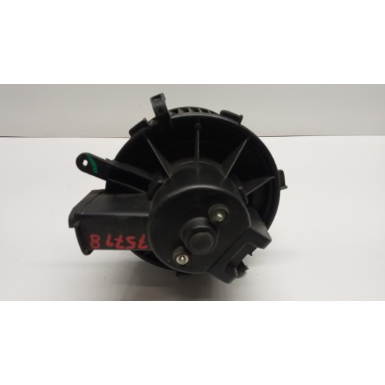 MOTORINO VENTILAZIONE INTERNA FIAT van Ducato 2014> usato