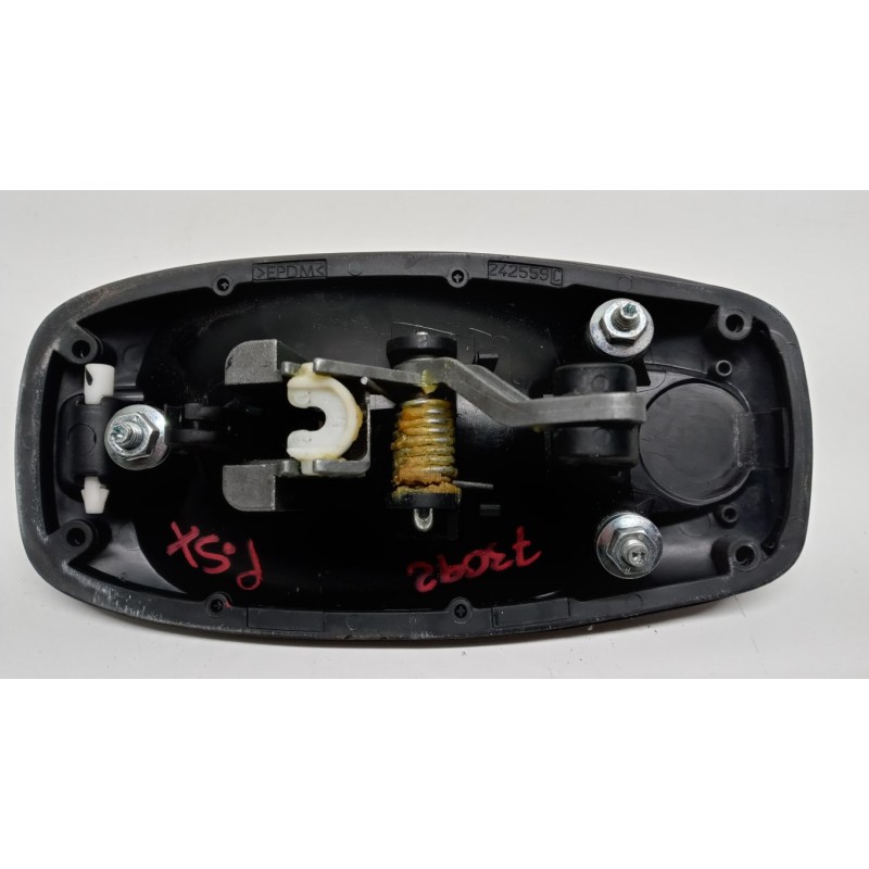 FIAT DOOR HANDLE  FIAT Doblo' 2015> used