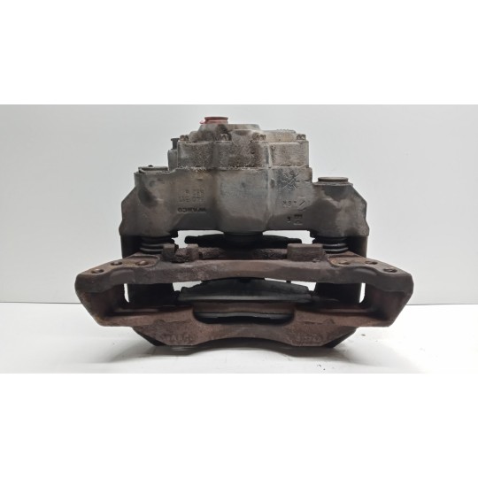 PINZA POSTERIORE SINISTRA VOLVO truck FL euro 6 usato