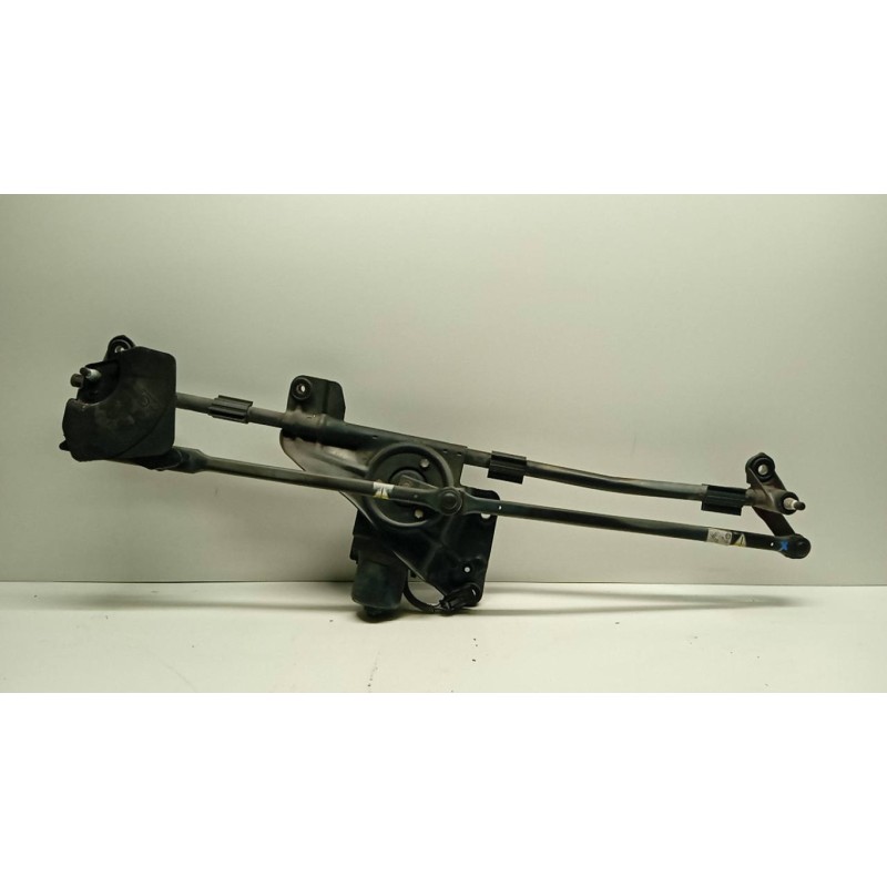 VOLVO truck MOTORINO TERGI ANTERIORE VOLVO truck FL euro 6 usato