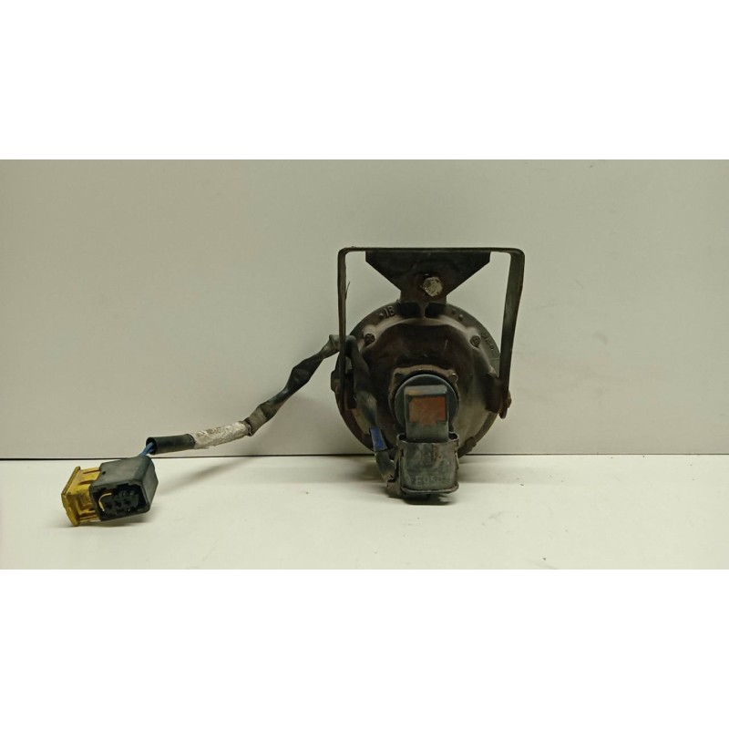 VOLVO truck FENDINEBBIA DESTRO VOLVO truck FL euro 6 usato