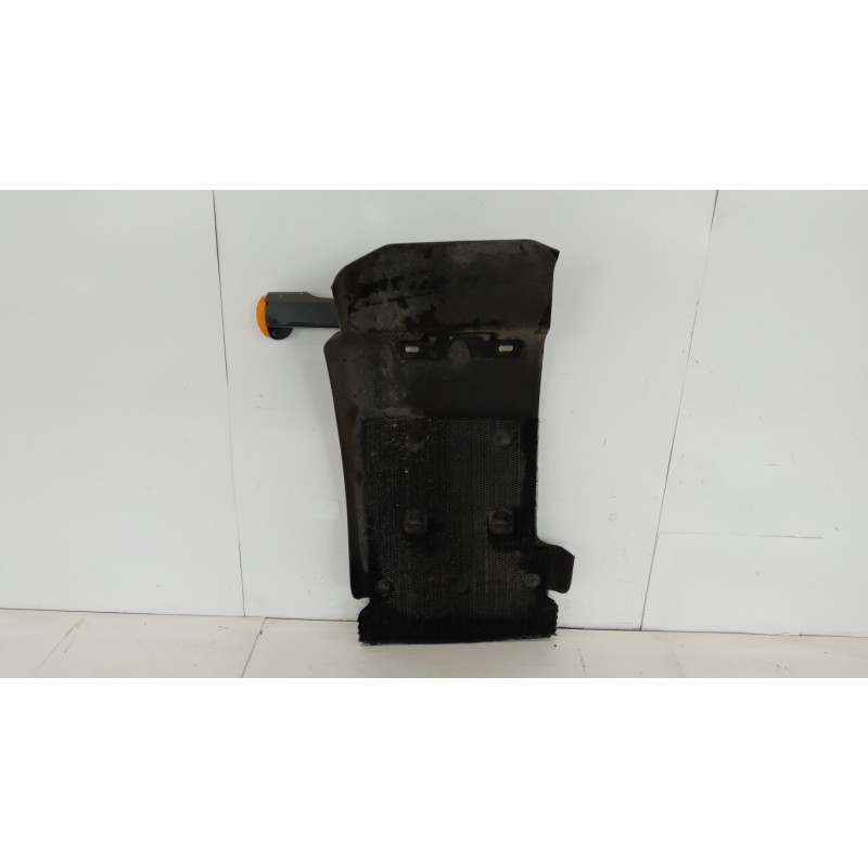 VOLVO truck PARAFANGO POSTERIORE DESTRO VOLVO truck FL euro 6 usato