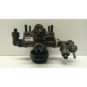 VARIOUS BRAKE 2 VOLVO truck...