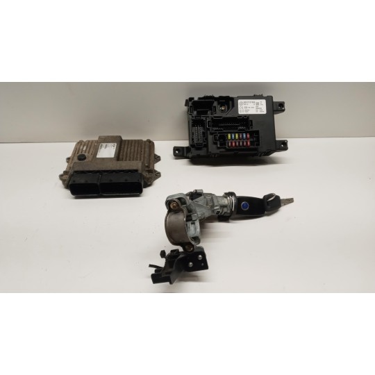 CENTRALINA MOTORE FIAT F.Grande Punto 2005>2012 usato