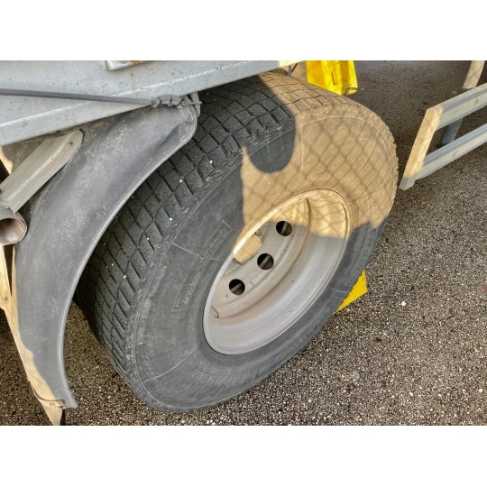 V.I. rimorchi e semi RIMORCHIO CARDI 202 800