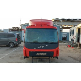 COMPLETE CABIN VOLVO truck...
