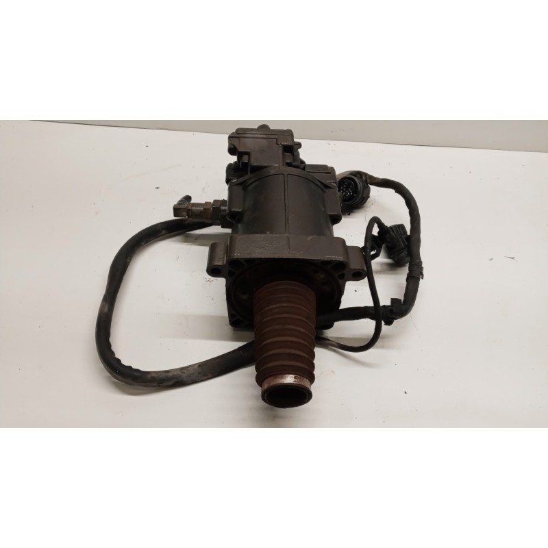 MAN PUMP CLUTCH MAN TGX  used