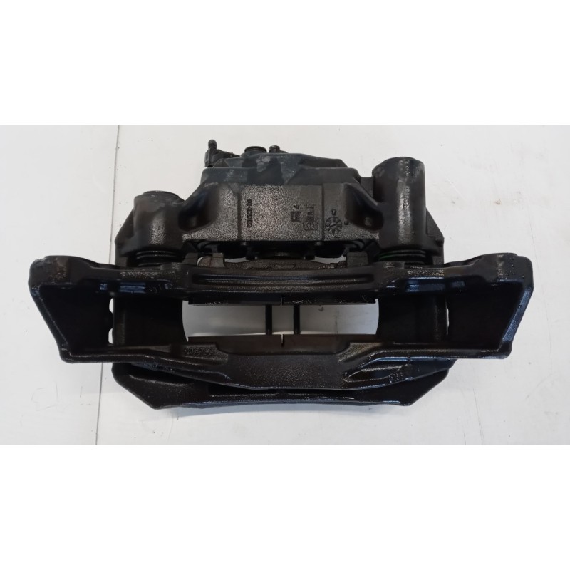 MAN PINZA ANTERIORE SINISTRA MAN TGX  usato