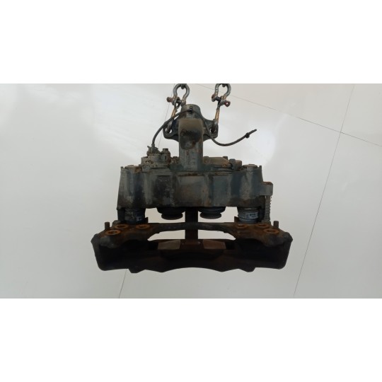 PINZA ANTERIORE SINISTRA VOLVO truck FM 9 usato