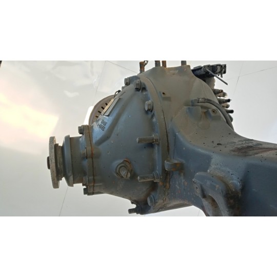 GRUPPO DIFFERENZIALE POSTERIORE VOLVO truck FM 9 usato