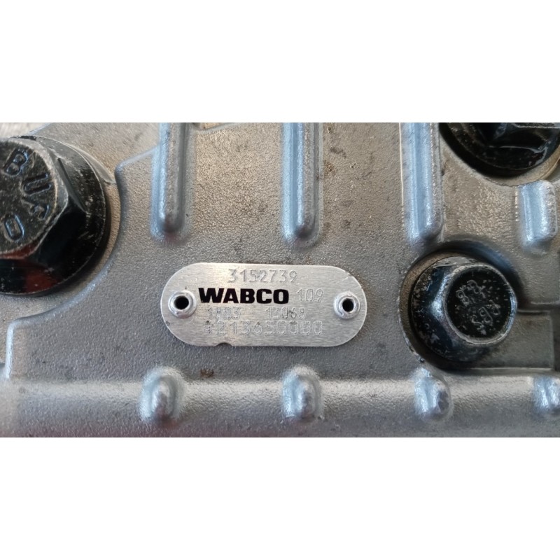 VOLVO truck ATTUATORE VOLVO truck FM 9 used