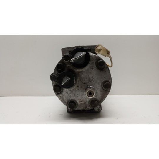 COMPRESSORE ARIA CONDIZIONATA VOLVO truck FM 9 usato