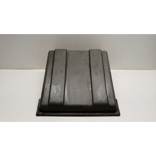 BATTERY BOX COVER IVECO EUROCARGO 2008>2013 used