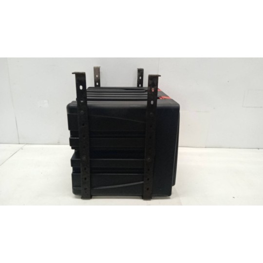 CASSA PORTA ATTREZZI VOLVO truck FL euro 6 usato