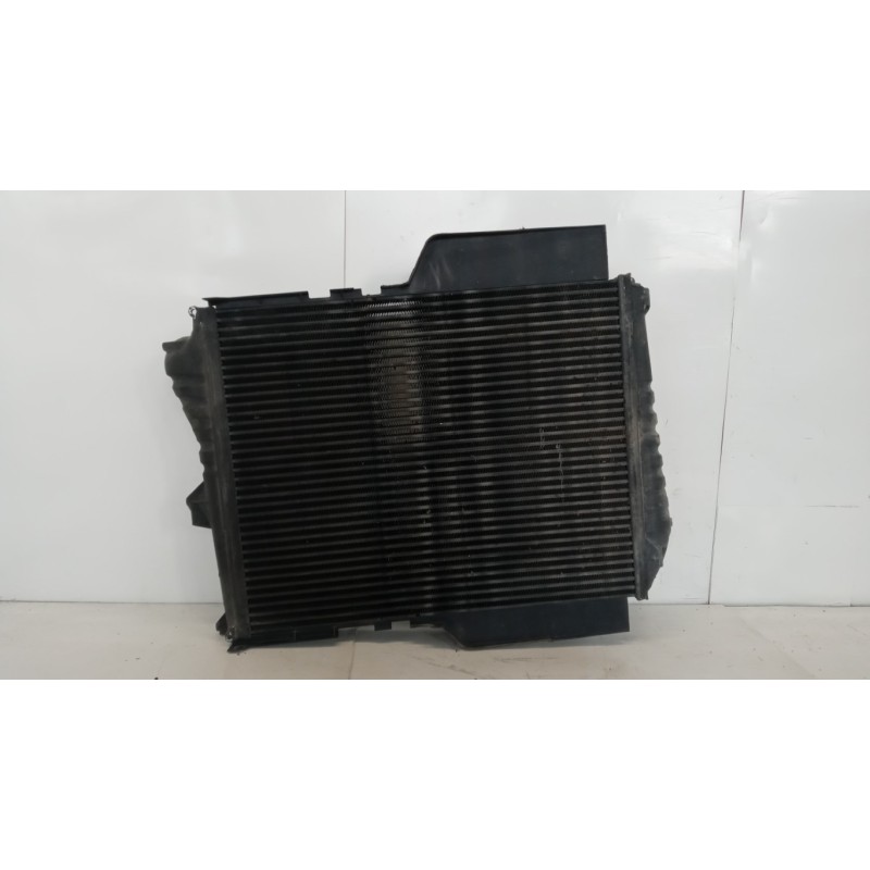 VOLVO truck RADIATORE INTERCOOLERS VOLVO truck FM 9 usato