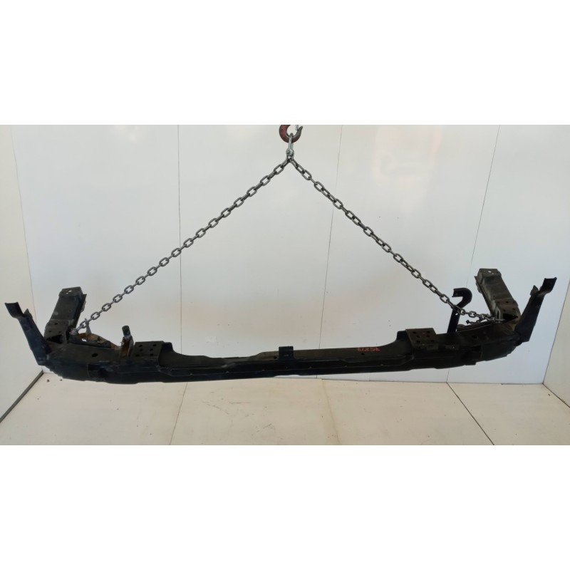 VOLVO truck TRAVERSA ANTERIORE PARAURTO VOLVO truck FM 9 usato
