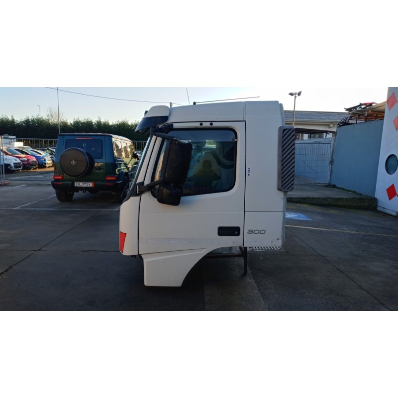 VOLVO truck CABINA VOLVO truck FM 9 usato