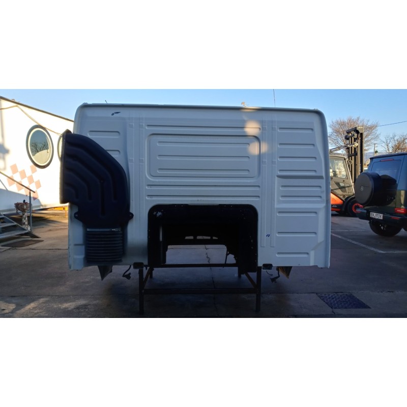 VOLVO truck COMPLETE CABIN VOLVO truck FM 9 used