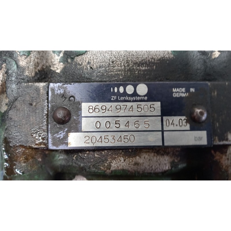 VOLVO truck STEERING PUMP VOLVO truck FM 9 used