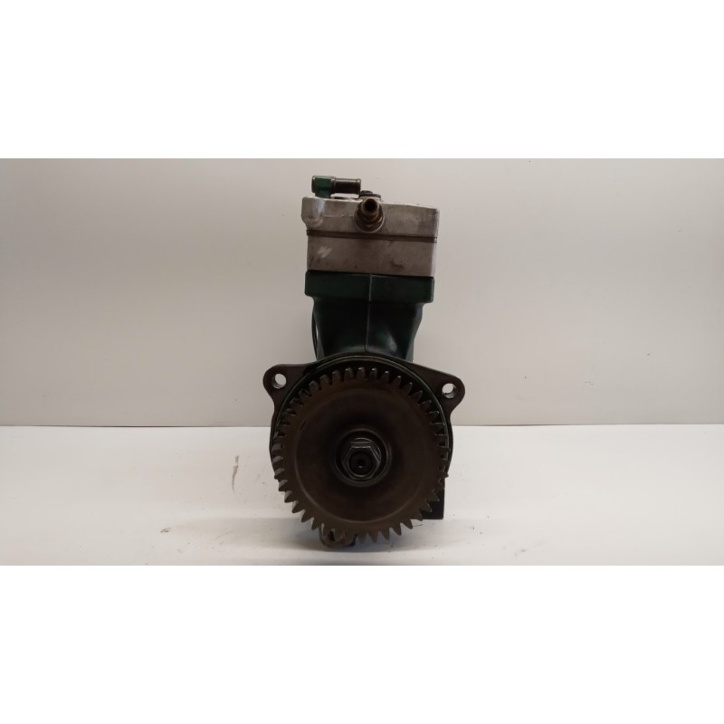 VOLVO truck COMPRESSORE ARIA FRENI VOLVO truck FM 9 usato