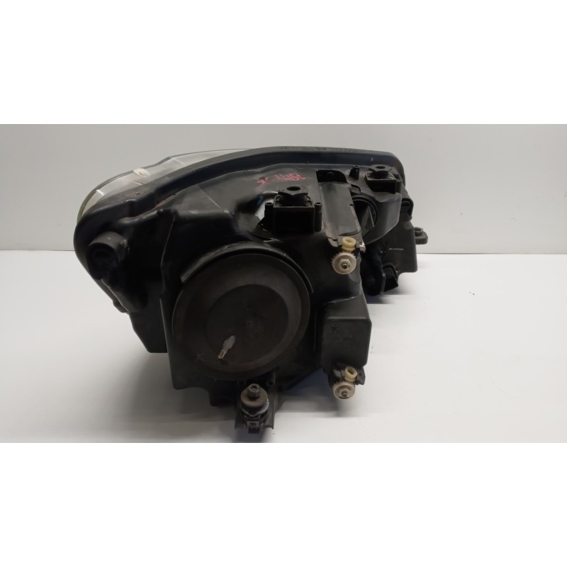 VOLKSWAGEN van FARO ANTERIORE SINISTRO VOLKSWAGEN van Caddy 2010>2015 usato