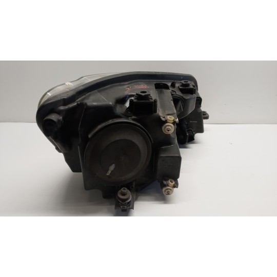 FARO ANTERIORE SINISTRO VOLKSWAGEN van Caddy 2010>2015 usato