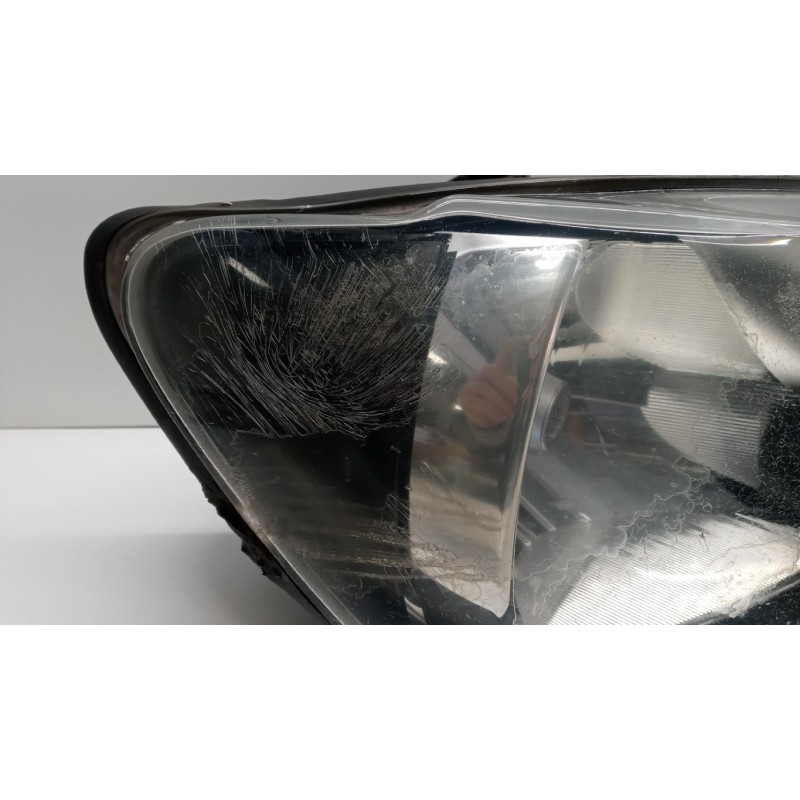 VOLKSWAGEN van FARO ANTERIORE DESTRO VOLKSWAGEN van Caddy 2010>2015 usato