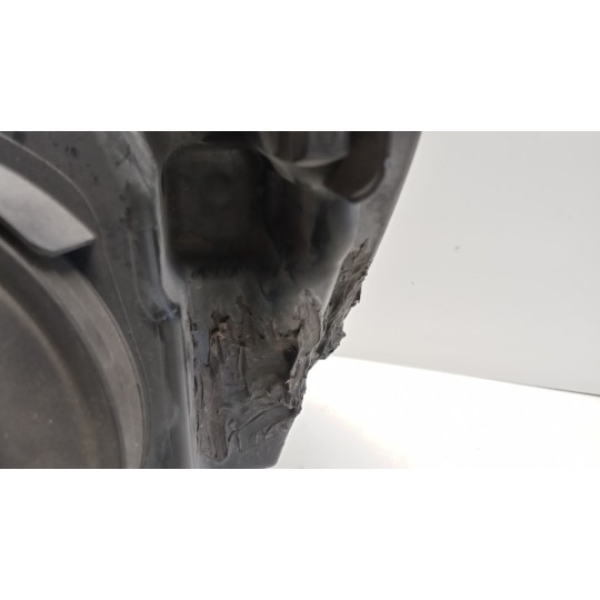 FARO ANTERIORE DESTRO VOLKSWAGEN van Caddy 2010>2015 usato