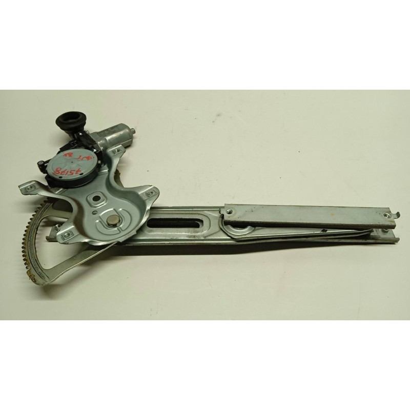 TOYOTA FRONT RIGHT POWERED WINDOWS  TOYOTA Yaris 2005>2008 used