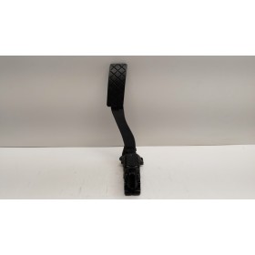 PEDALE ACCELERAZIONE...