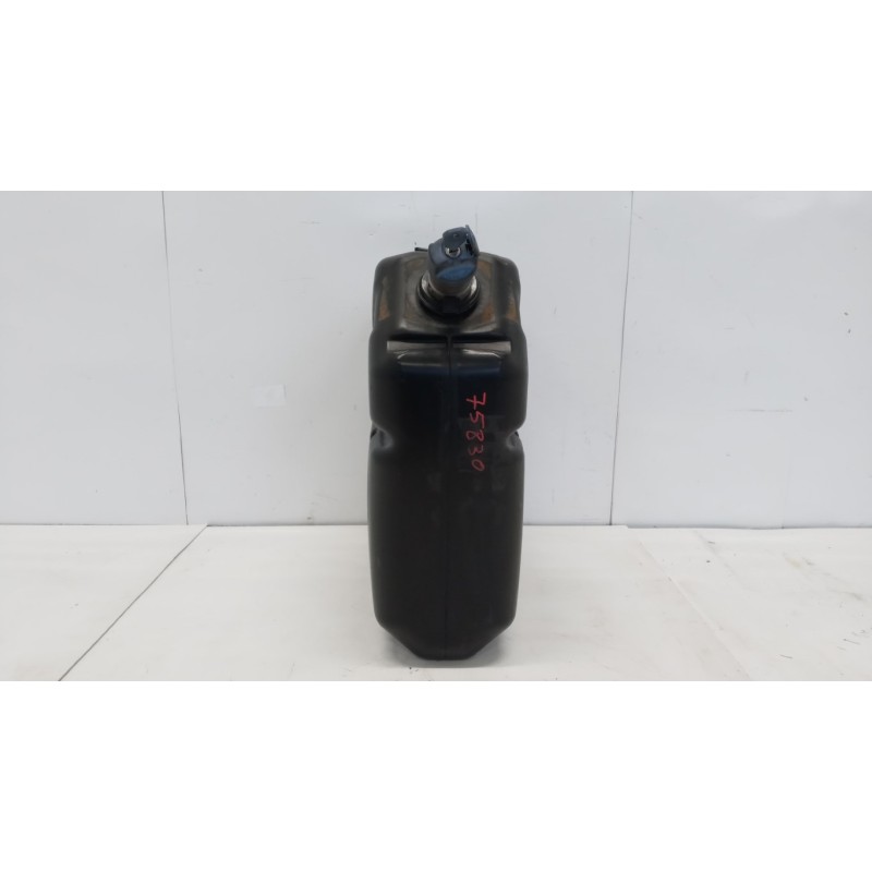 MERCEDES-BENZ truck SERBATOIO ADBLUE MERCEDES-BENZ truck Actros euro 6 2014>2021 usato