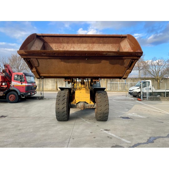 MACCHINE OPERATRICI PALA LIEBHERR L554 